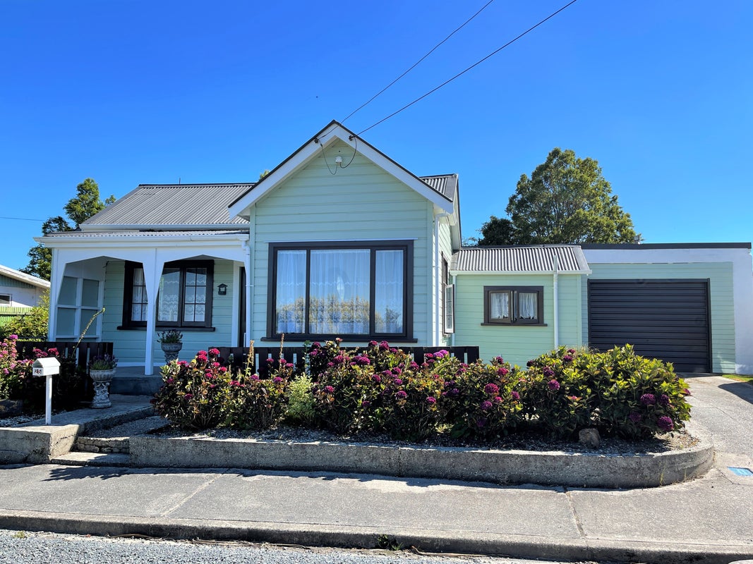25 Cowes Street, Kaitangata, Kaitangata - Carousel 1
