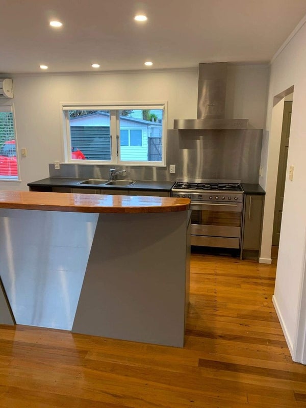 1/85 Eskdale Road, Birkdale, Auckland - Carousel 2