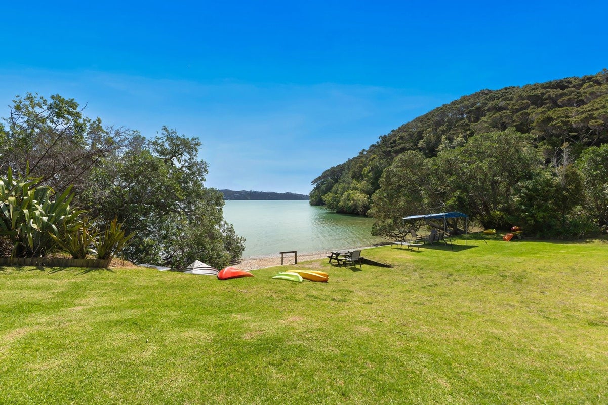 206 Aucks Road, Okiato, Russell - Carousel 1