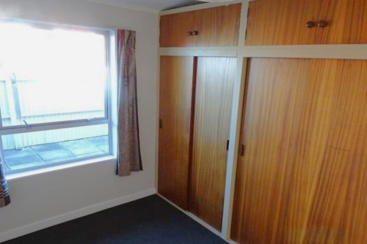 2/124 William Street, Ashburton, Ashburton - Carousel 6
