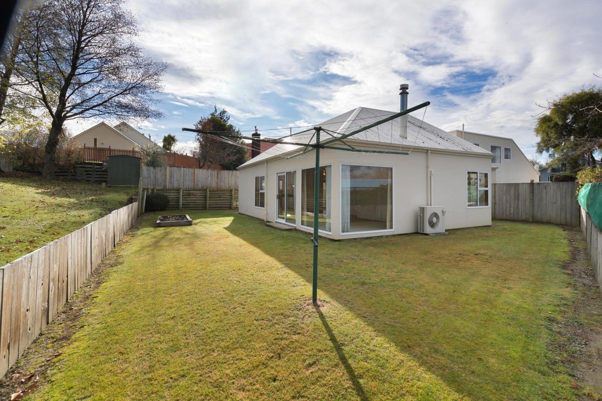 10B Alta Place, Frankton, Queenstown - Carousel 1