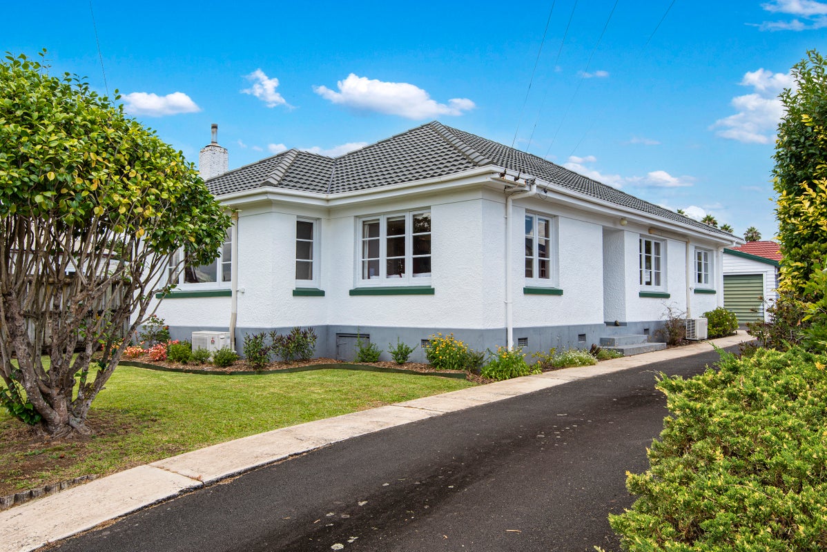 7 Keyte Street, Kensington, Whangarei - Carousel 1