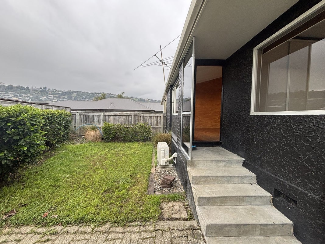 2/47A GREEN STREET, Tahunanui, NELSON - Carousel 1