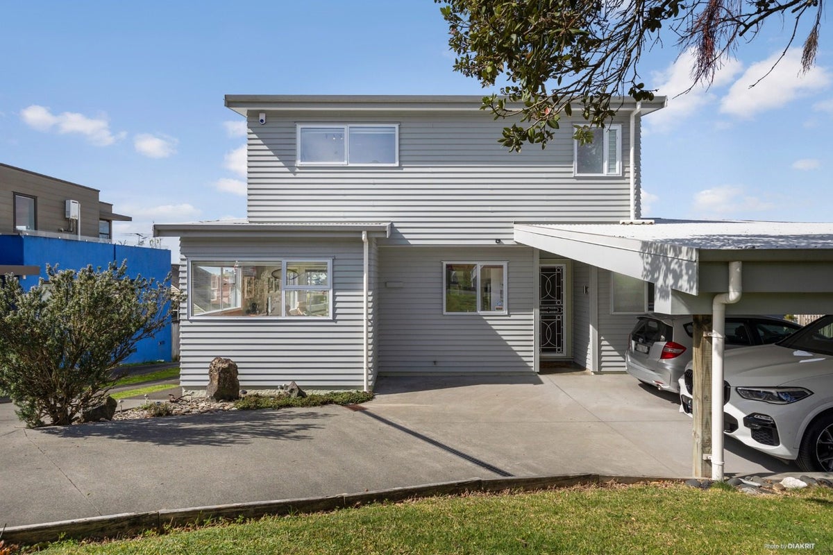 97 Rukutai Street, Orakei, Auckland - Carousel 2