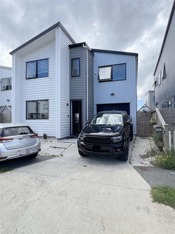 104 Bellbird street, Papakura, Auckland - Carousel 1