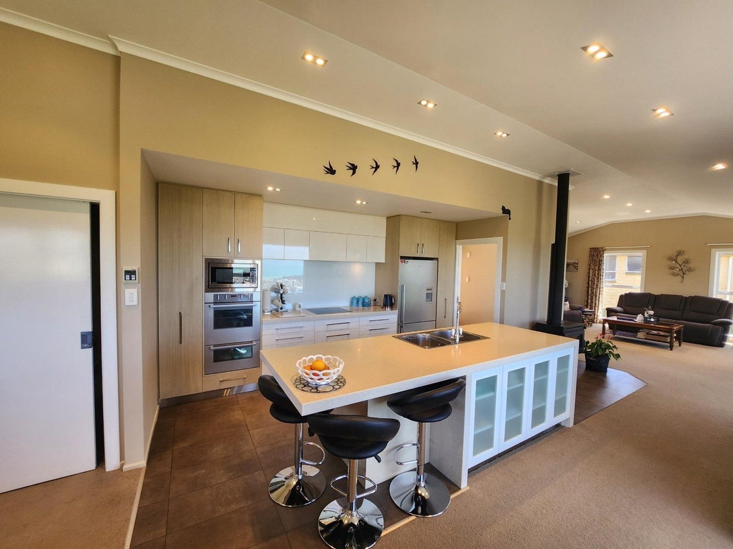 83 Reservoir Road, Oamaru North, Oamaru - Carousel 2