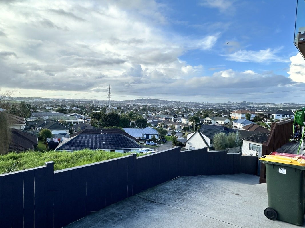 23 Bartells Drive, Goodwood Heights, Auckland - Carousel 2