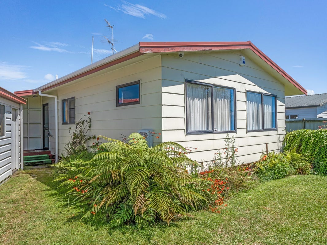 36 Wikaraka Street, Ngongotaha, Rotorua - Carousel 2