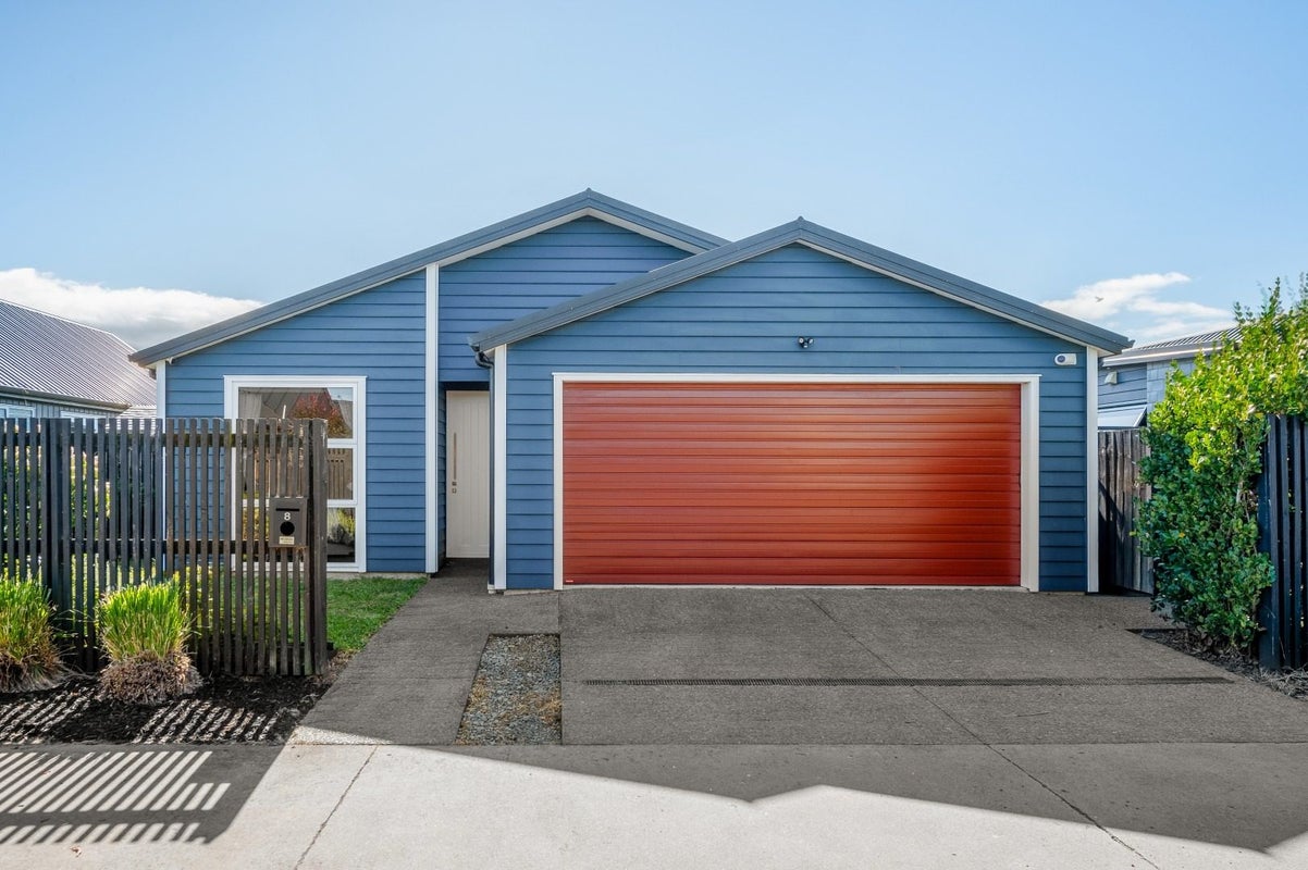 8 Wyrall Way, Chartwell, Hamilton - Carousel 2