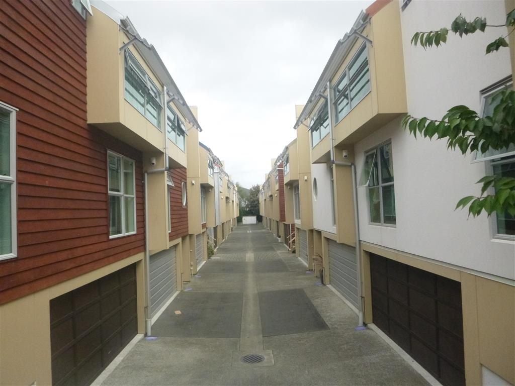 4C/10 Park Avenue, Epuni, Lower Hutt - Carousel 11