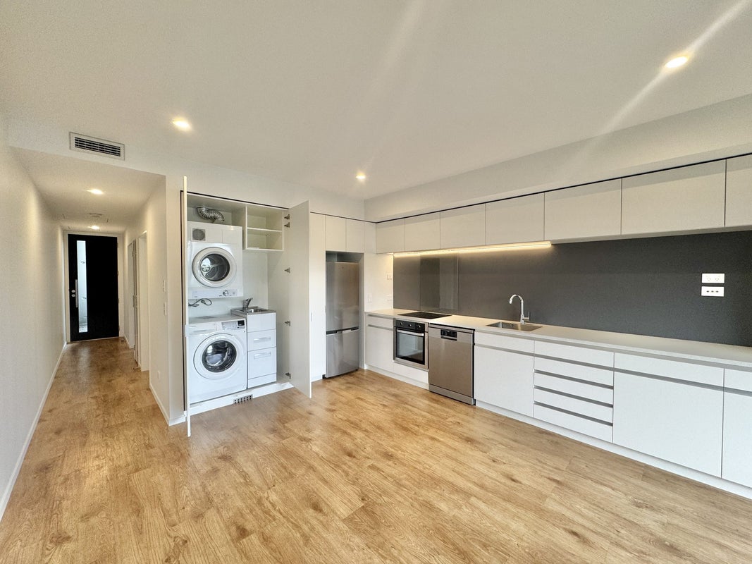 5/283 Brougham Street, Sydenham, Christchurch - Carousel 2