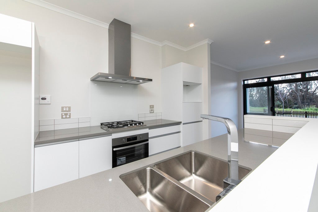 4C Nohoanga RD, Rosehill, Papakura - Carousel 2