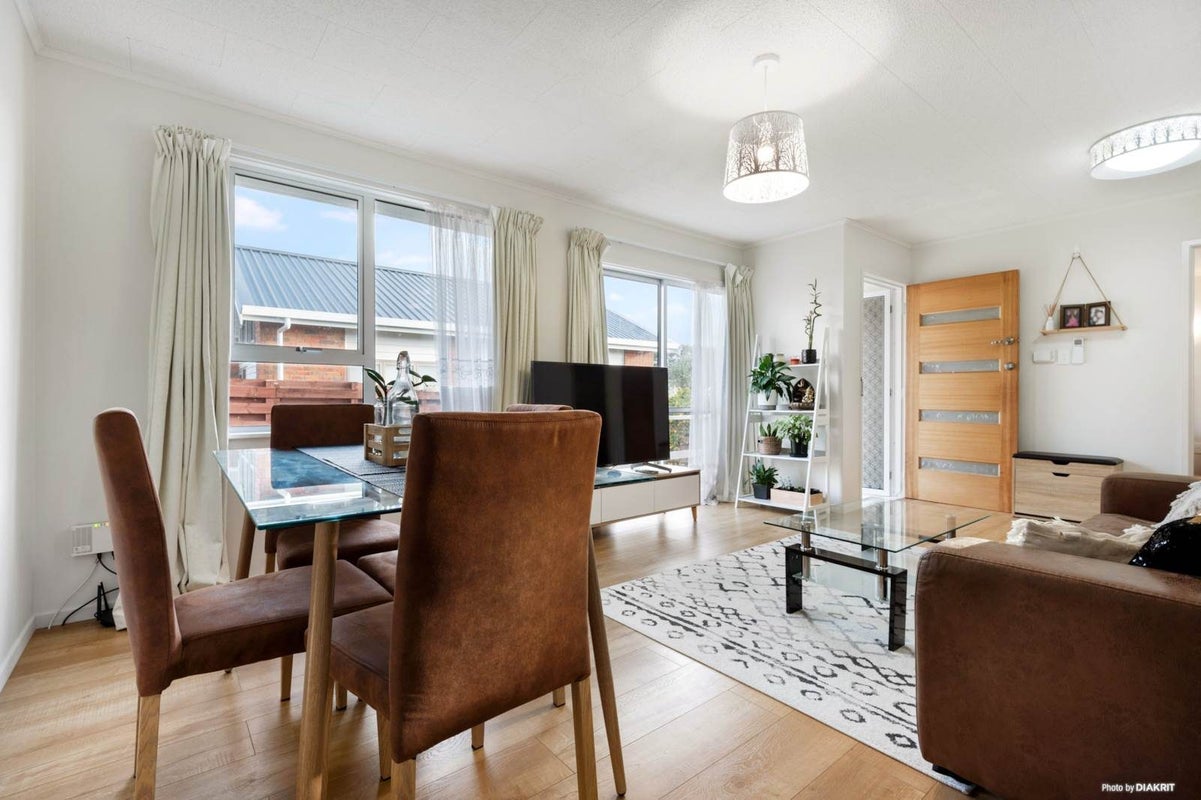 3/36 Delta Avenue, New Lynn, Auckland - Carousel 2