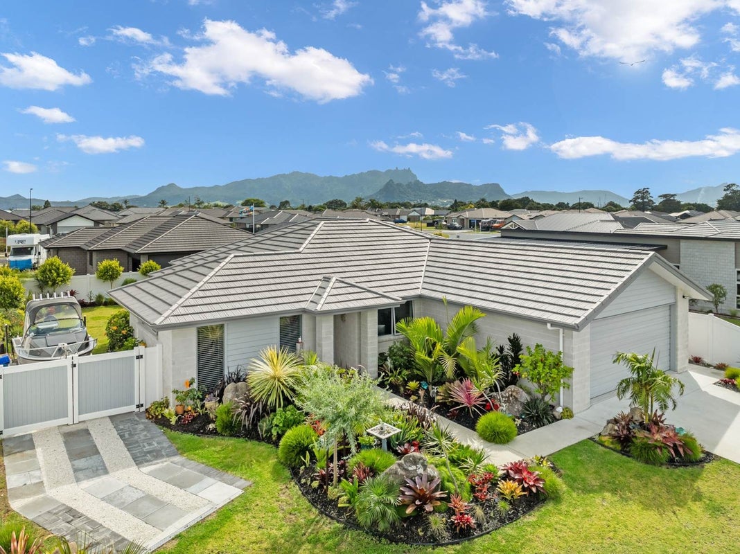 104 Kaurinui Crescent, One Tree Point - Carousel 2