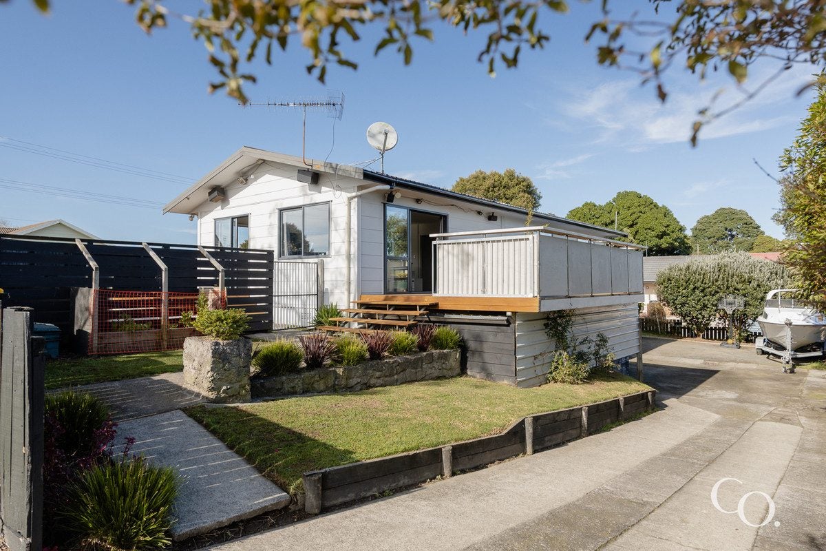 1 Harrisfield Drive, Hairini, Tauranga - Carousel 2