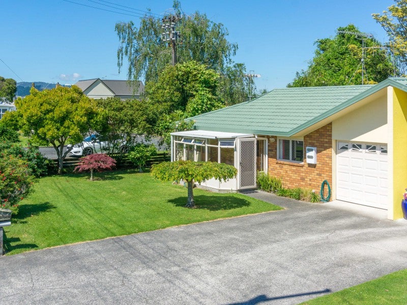3 Hakanoa Street, Huntly, Huntly - Carousel 2