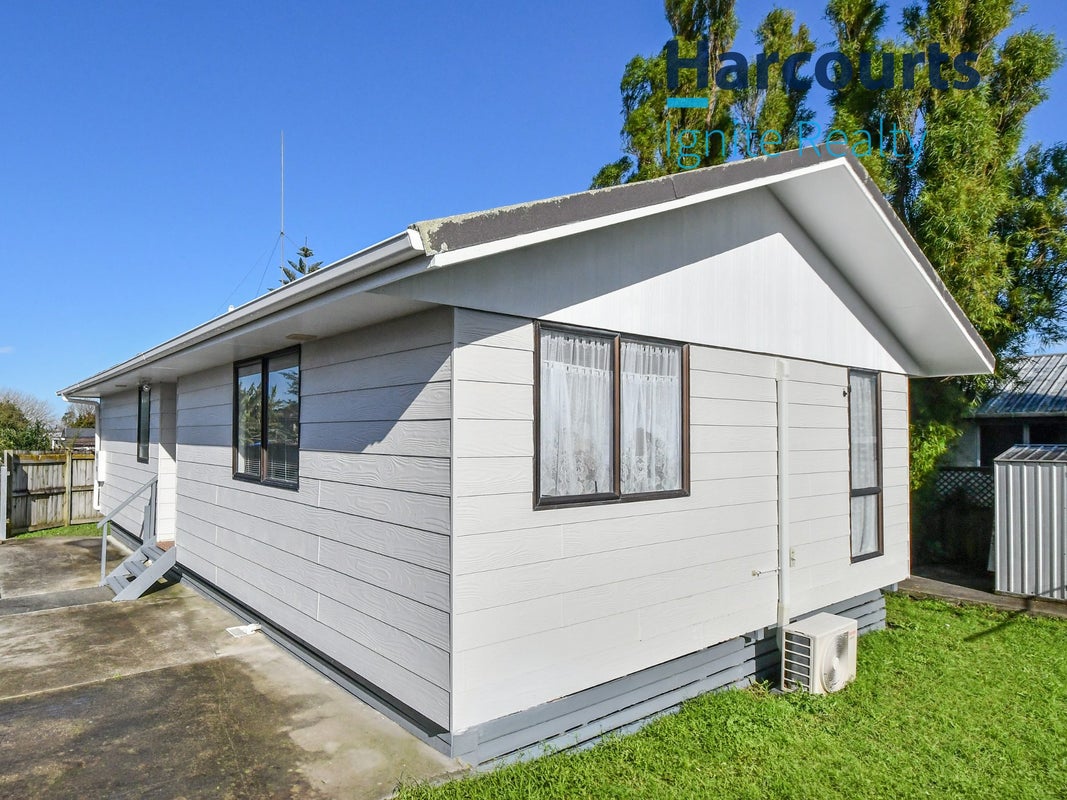 1/17 Secretariat Place, Randwick Park, Auckland - Carousel 2