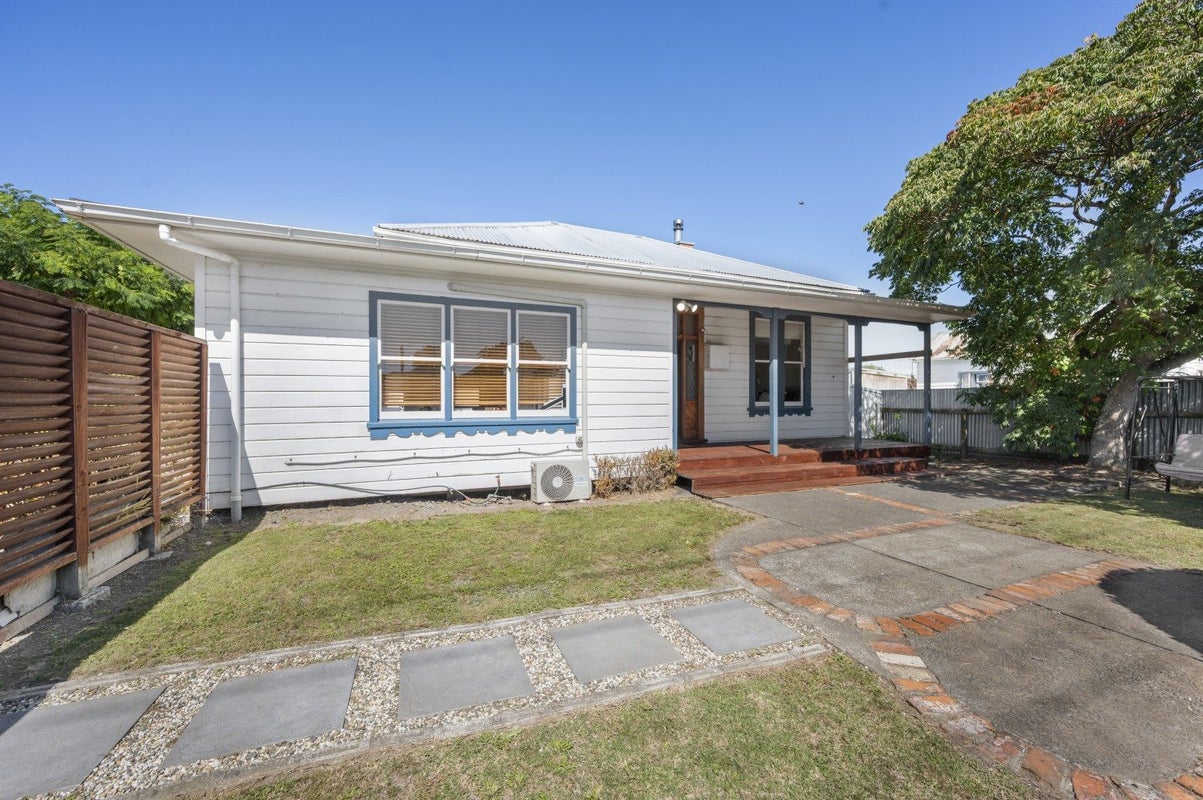 409 Pakowhai Road, Frimley, Hastings - Carousel 21