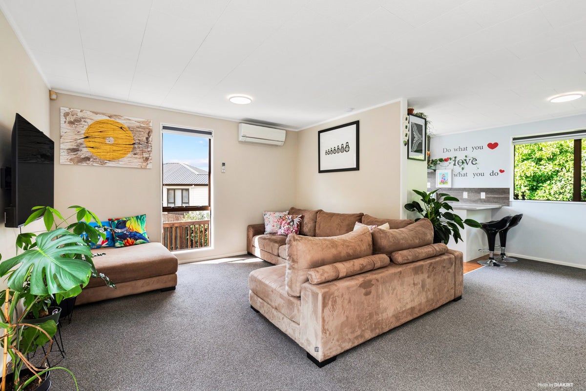 2/40 Manuka Road, Glenfield, Auckland - Carousel 2