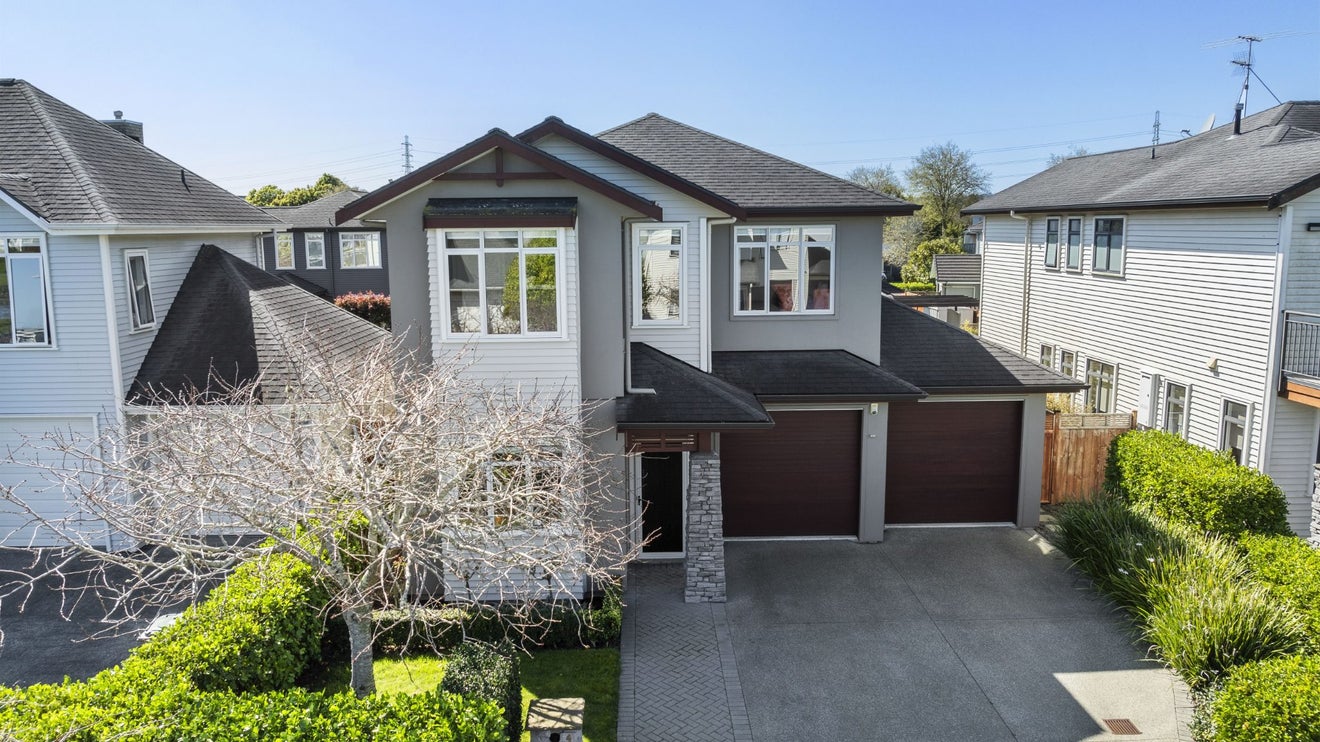 4 Trecarne Street, Karaka, Papakura - Carousel 1