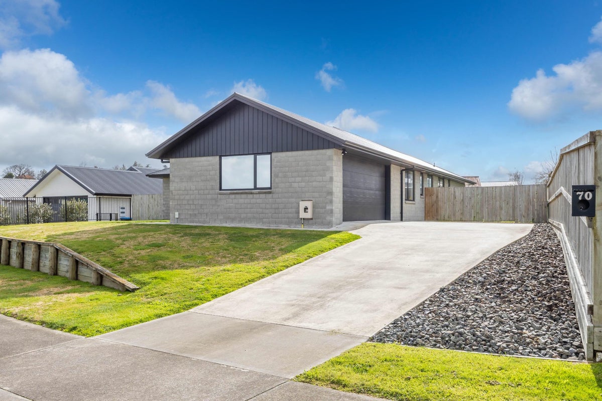 70 Beckett Drive, Te Awamutu, Te Awamutu - Carousel 2