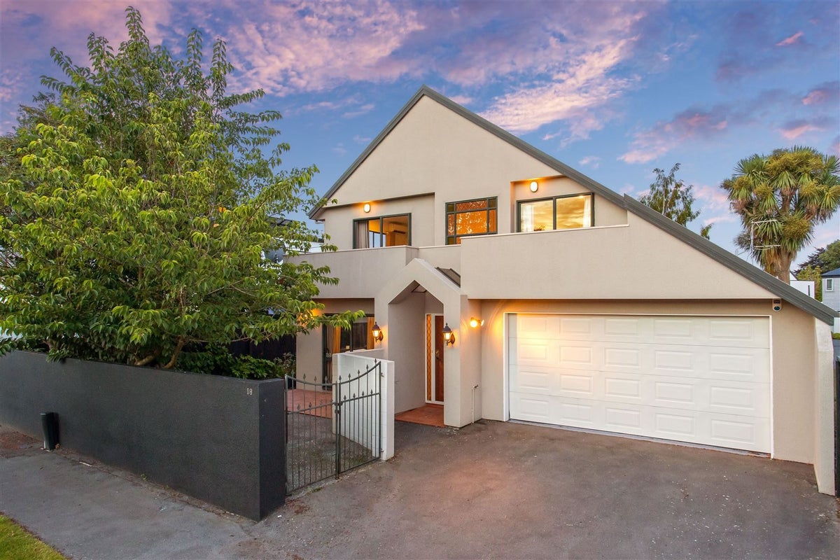 18 Kotare Street, Fendalton, Christchurch - Carousel 1
