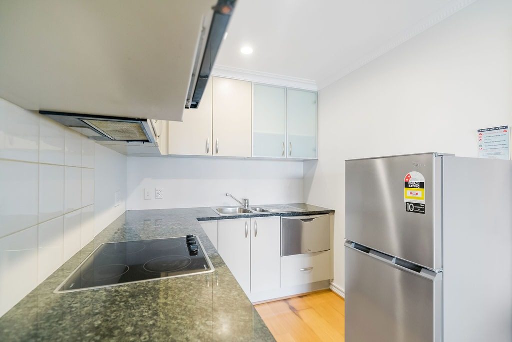 1E/118 Gladstone Road, Parnell, Auckland - Carousel 2