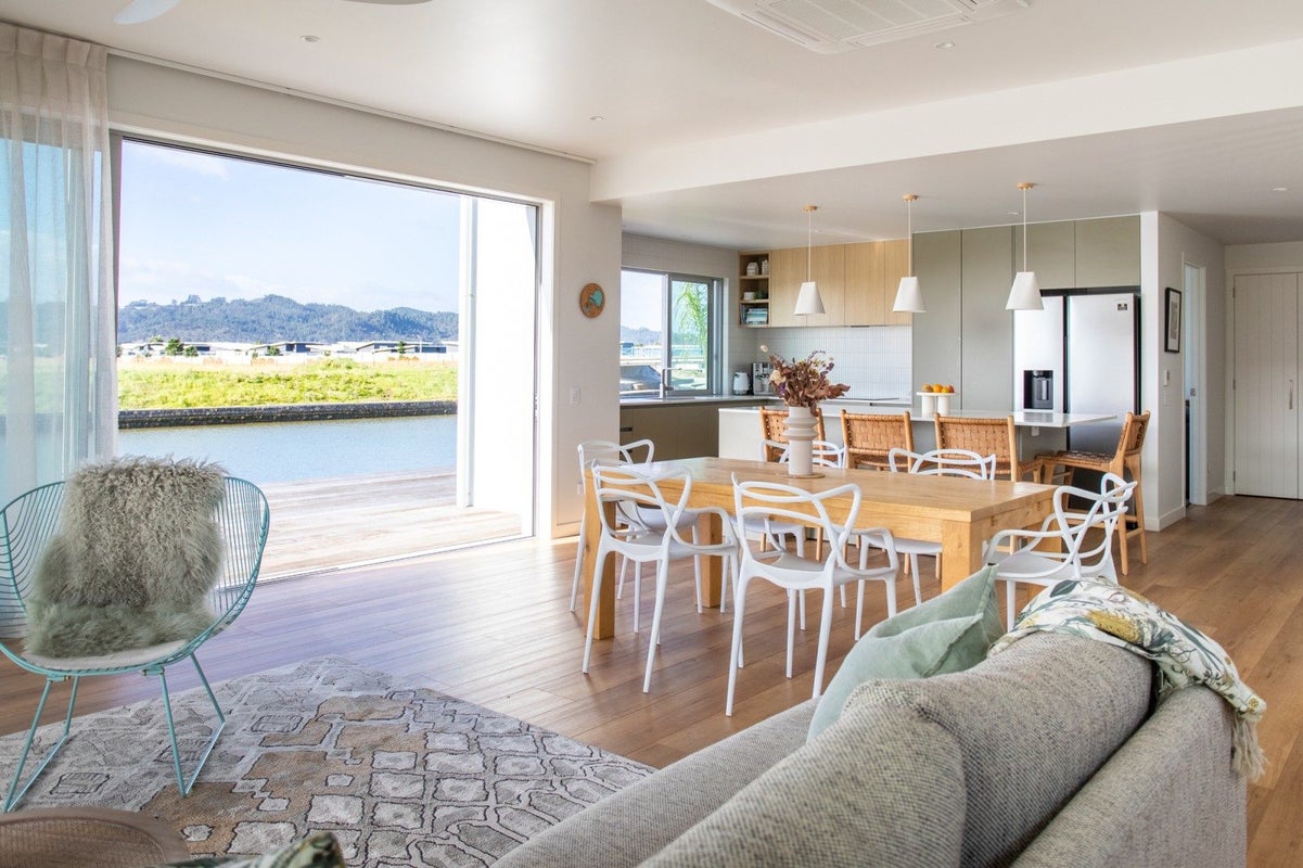 16 Ngaroma Crescent, Whitianga - Carousel 2