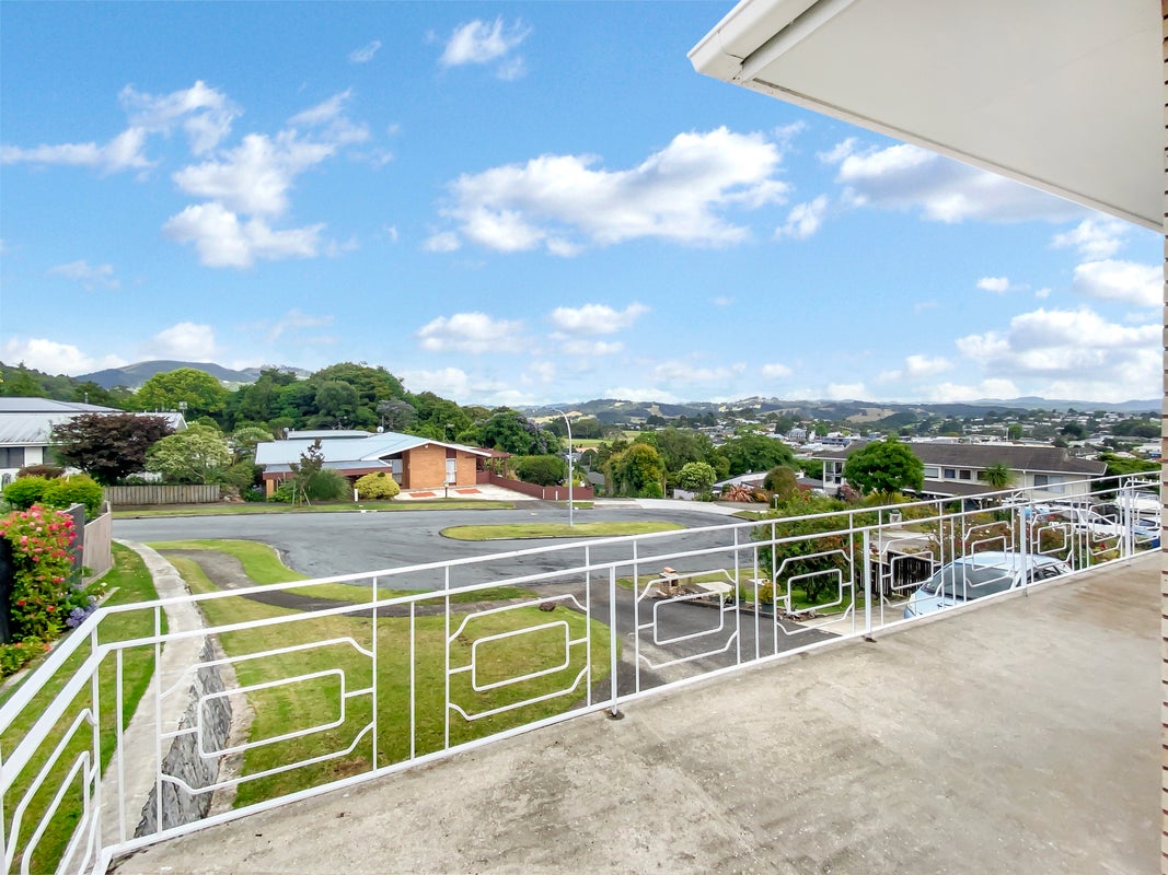 4 Barclay Place, Kamo, Whangarei - Carousel 2