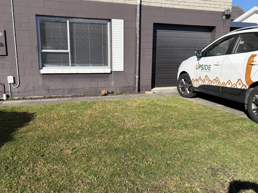 231B Grey Street, Hamilton East, Hamilton - Carousel 23