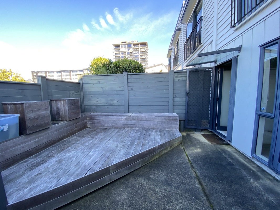 16/3 Burton Street, Grafton, Auckland - Carousel 14