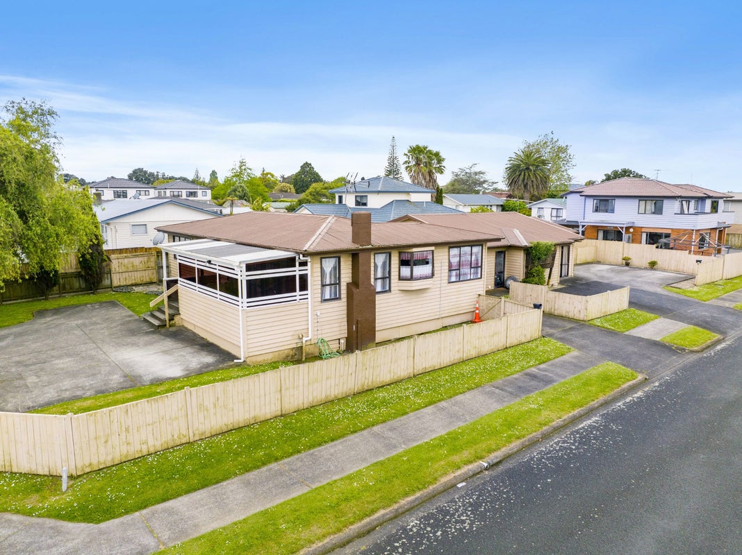 2 Greers Road, Weymouth, Auckland - Carousel 2