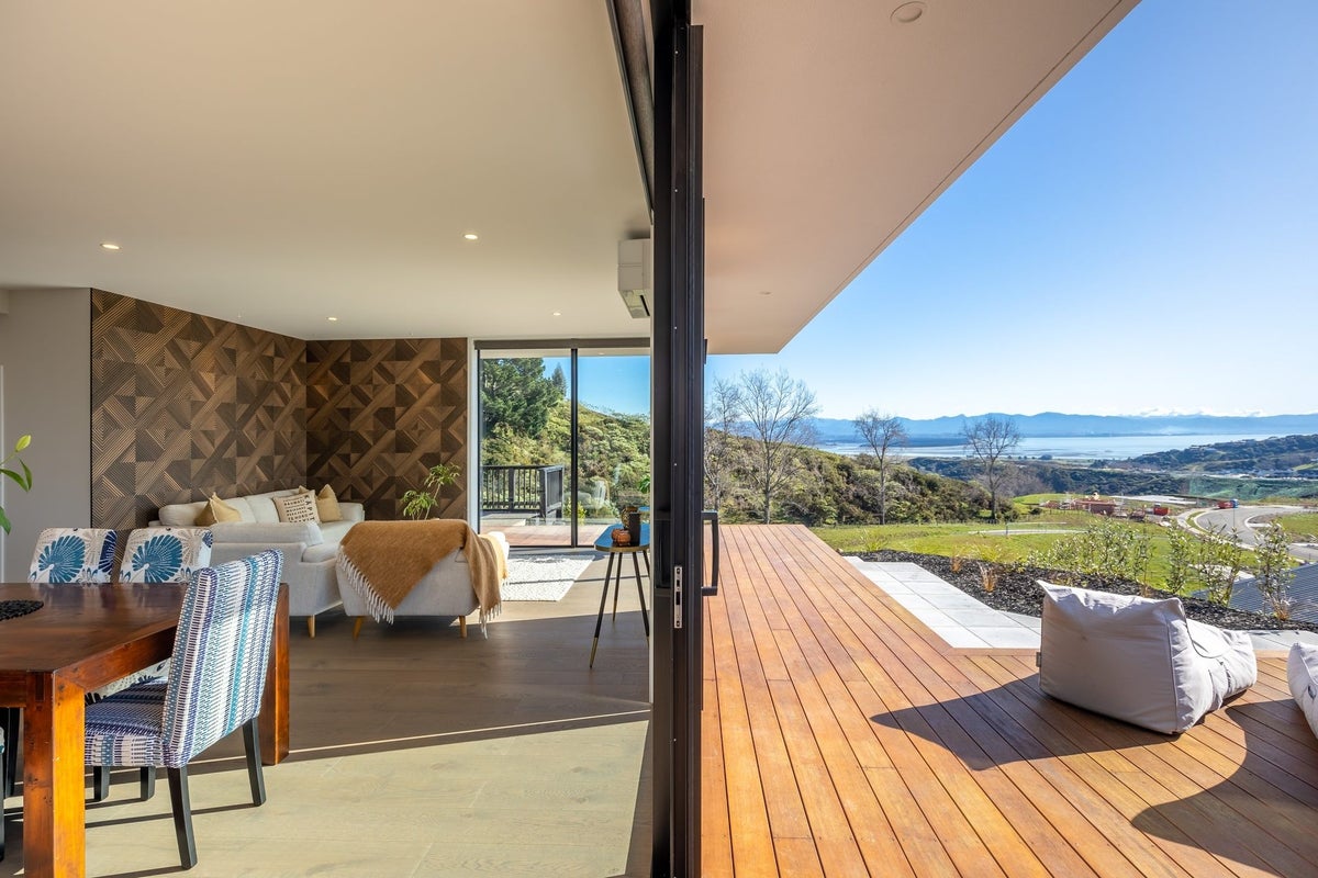 10 Bills Drive, Bishopdale, Nelson - Carousel 2