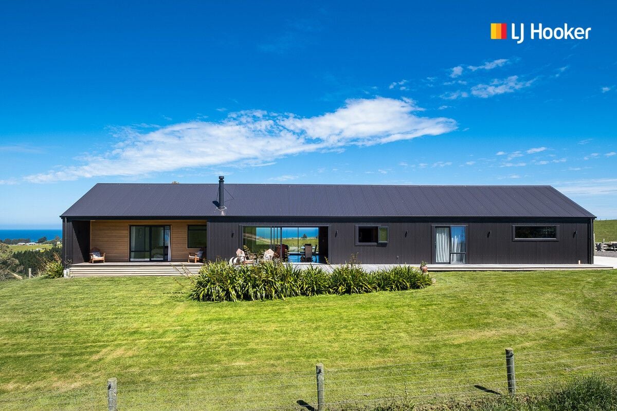 273 McIntosh Road, Brighton, Dunedin - Carousel 1
