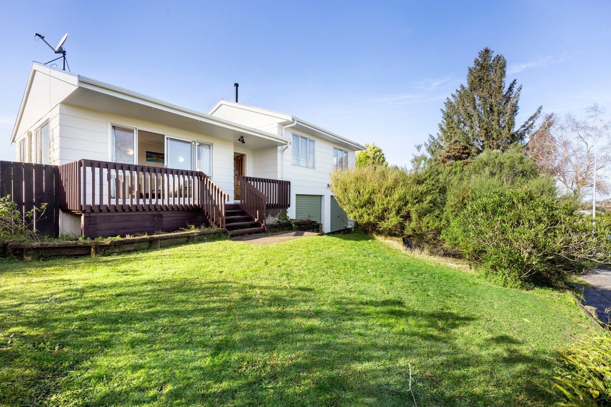 90 Fairview Street, Chartwell, Hamilton - Carousel 2