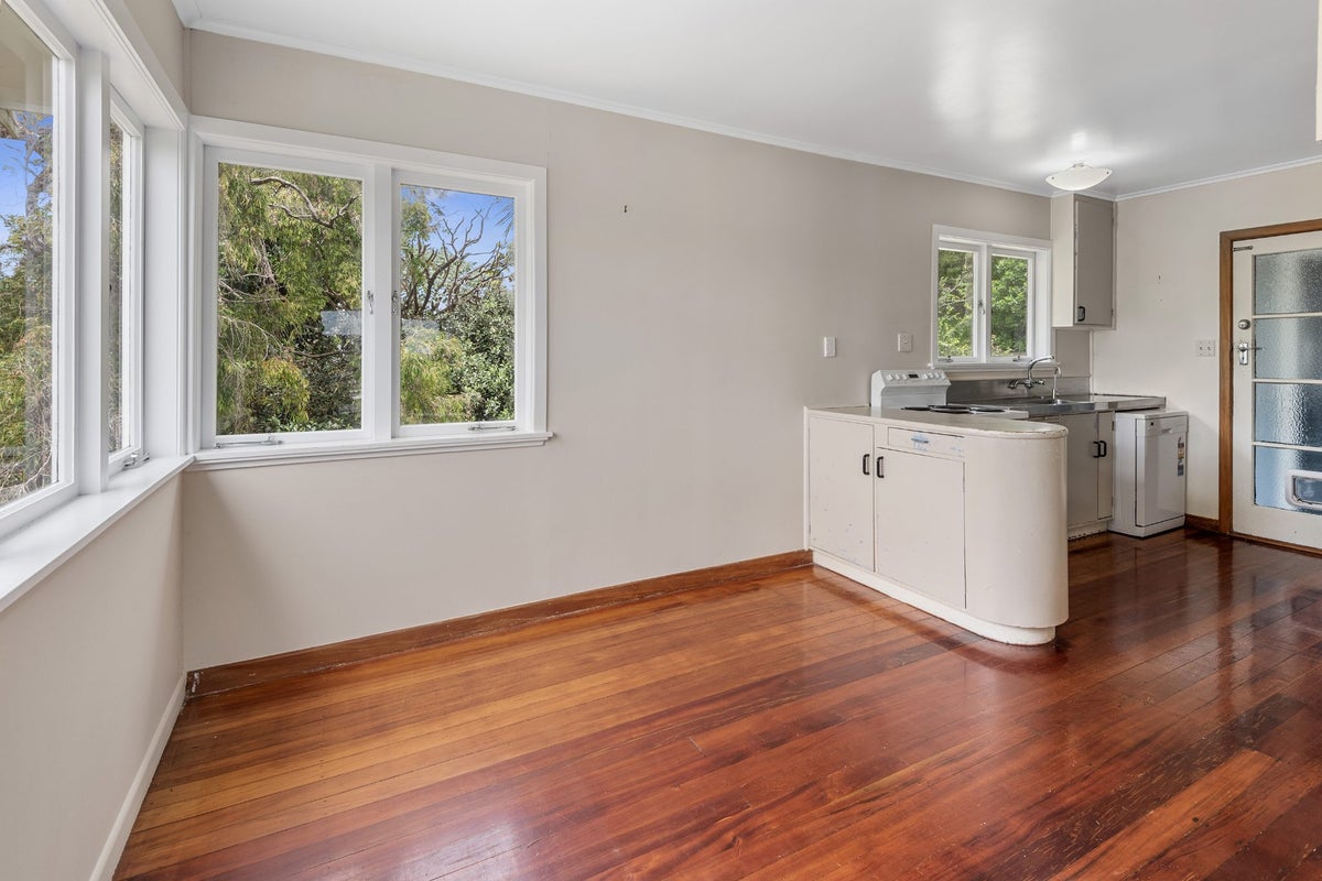 50 Tuatara Drive, Kamo, Whangarei - Carousel 2
