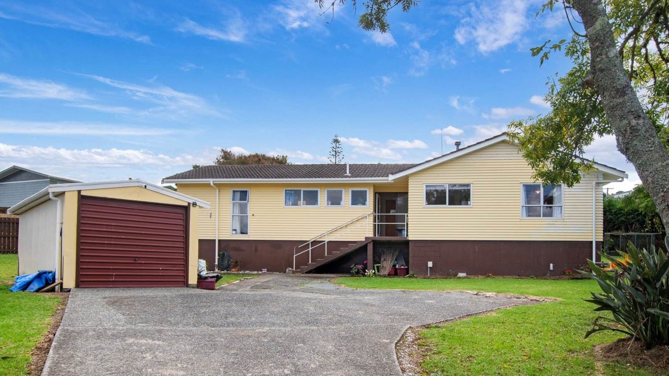 13 Reeves Place, Raumanga, Whangarei - Carousel 1