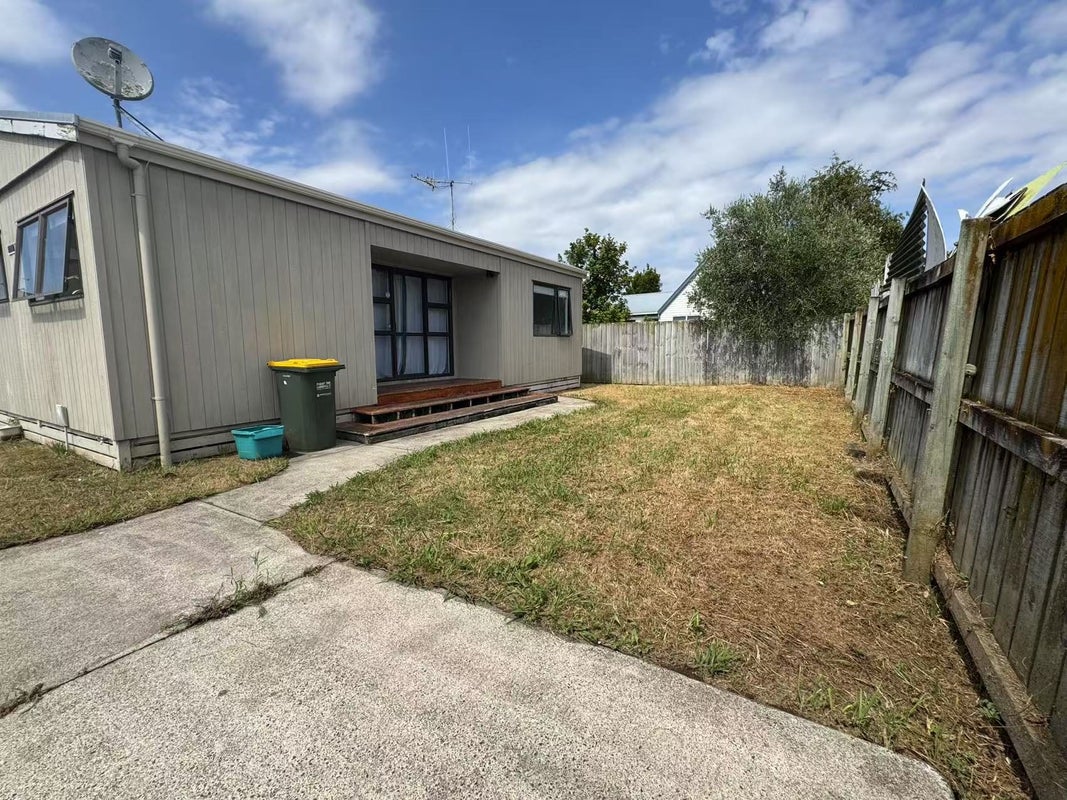 109A Silverdale Road, Silverdale, Hamilton - Carousel 13