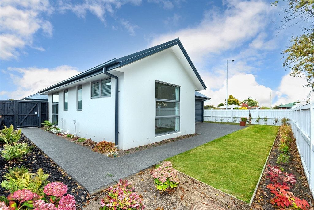 14/40 Old Red Barn Road, Halswell, Christchurch - Carousel 2