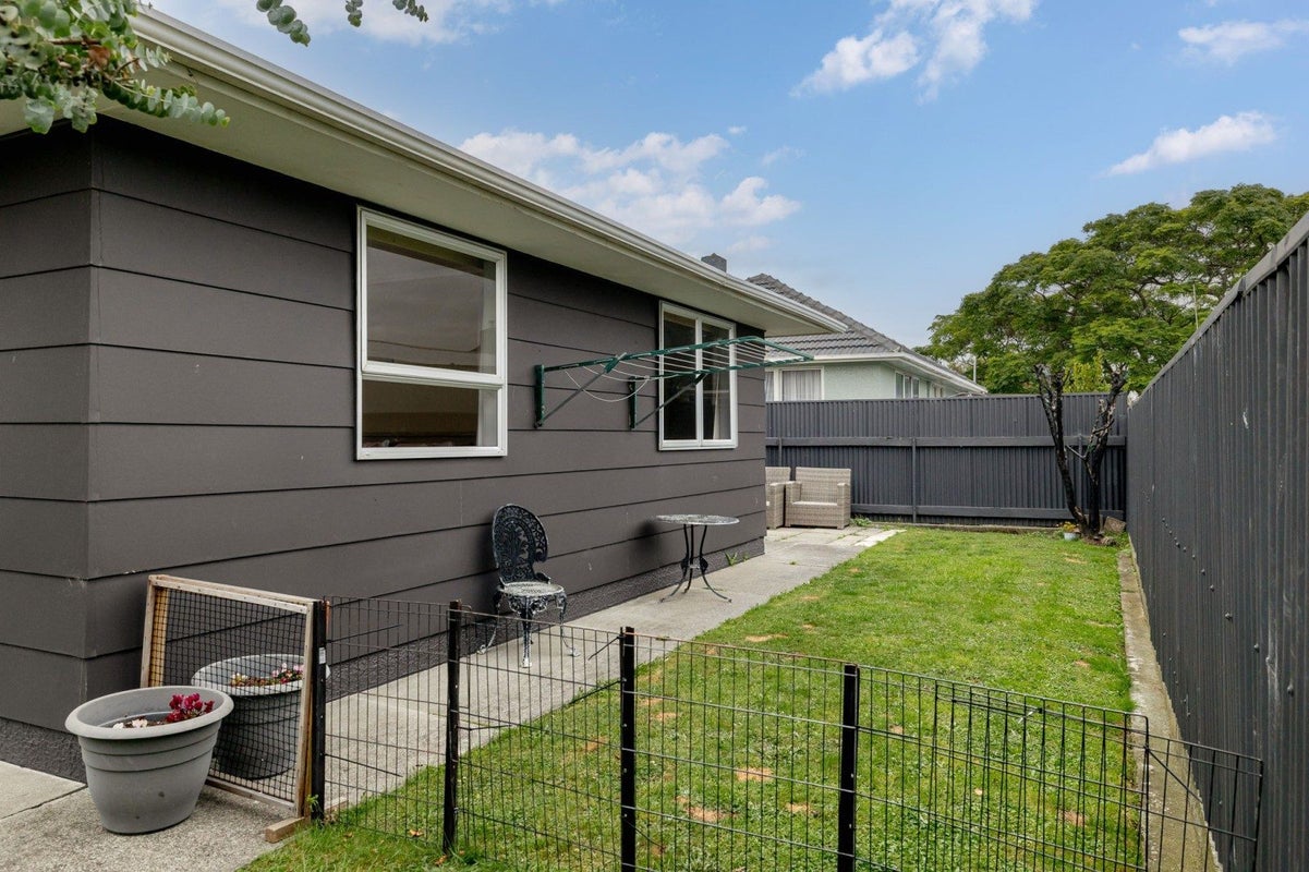 1B Paisley Street, Awapuni, Palmerston North - Carousel 13