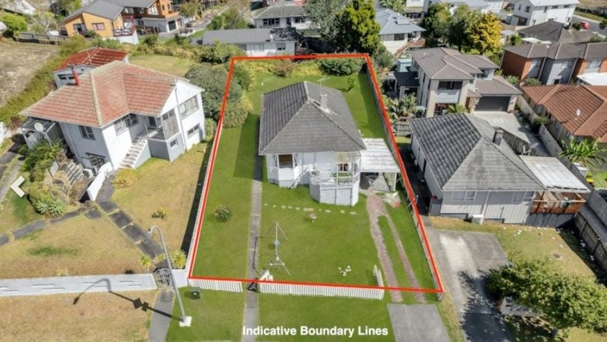 7 Morrie Laing Avenue, Mount Roskill, Auckland - Carousel 1