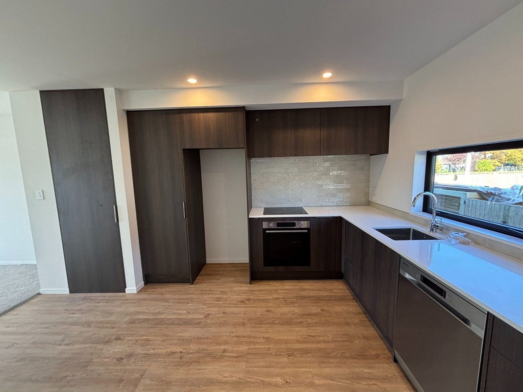 7/64 Ryan Street, Phillipstown, Christchurch - Carousel 2