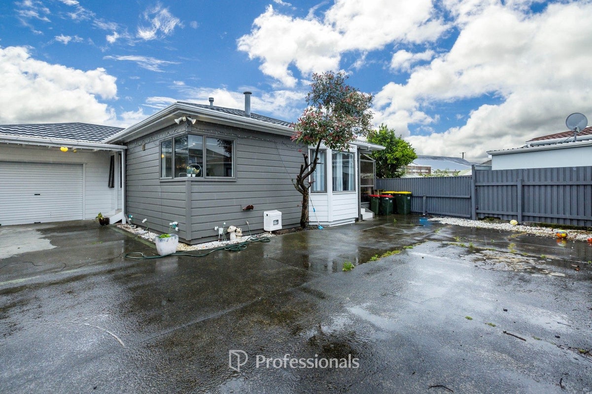 1/35 Colson Street, Avalon, Lower Hutt - Carousel 1