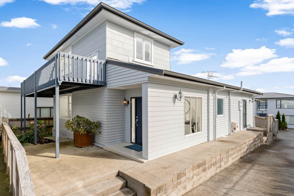 15B Glendhu Road, Bayview, Auckland - Carousel 2