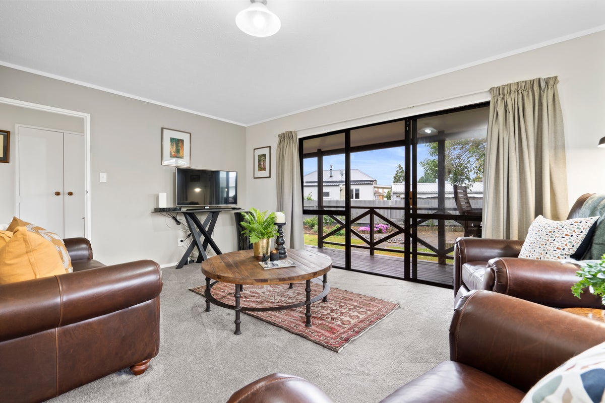 16A Shelley Street, Leamington, Cambridge - Carousel 25