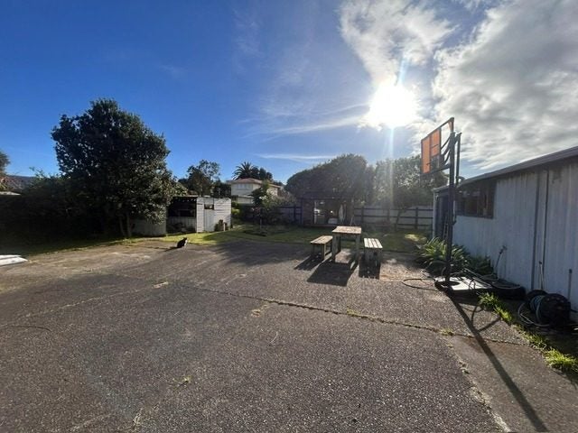 34 Kiharoa Street, Otaki Beach, Otaki - Carousel 20