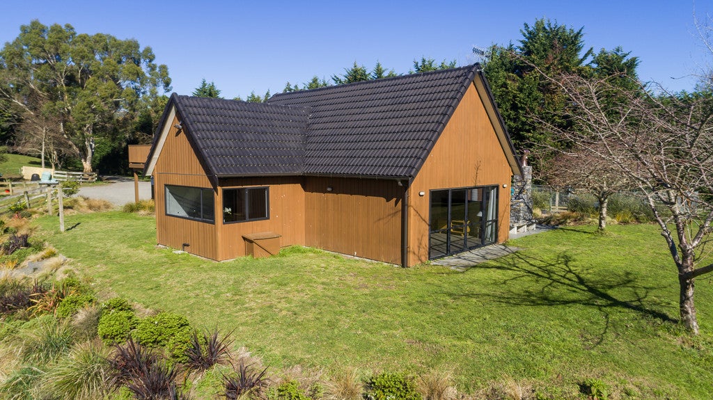 64 Killalea Place, Paraparaumu - Carousel 26