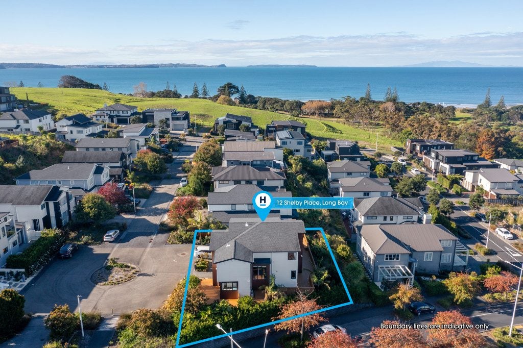 12 Shelby Place, Long Bay, Auckland - Carousel 1