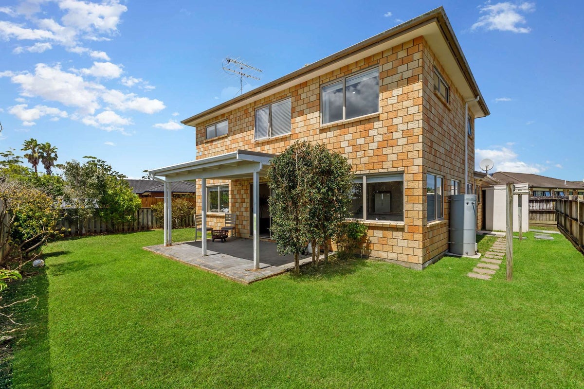 34 Aitkenhead Court, Parakai, Helensville - Carousel 2