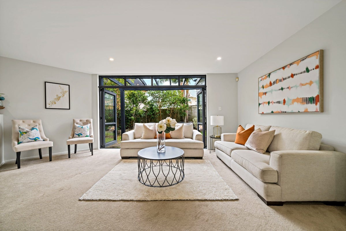 17A Ballin Street, Ellerslie, Auckland - Carousel 2